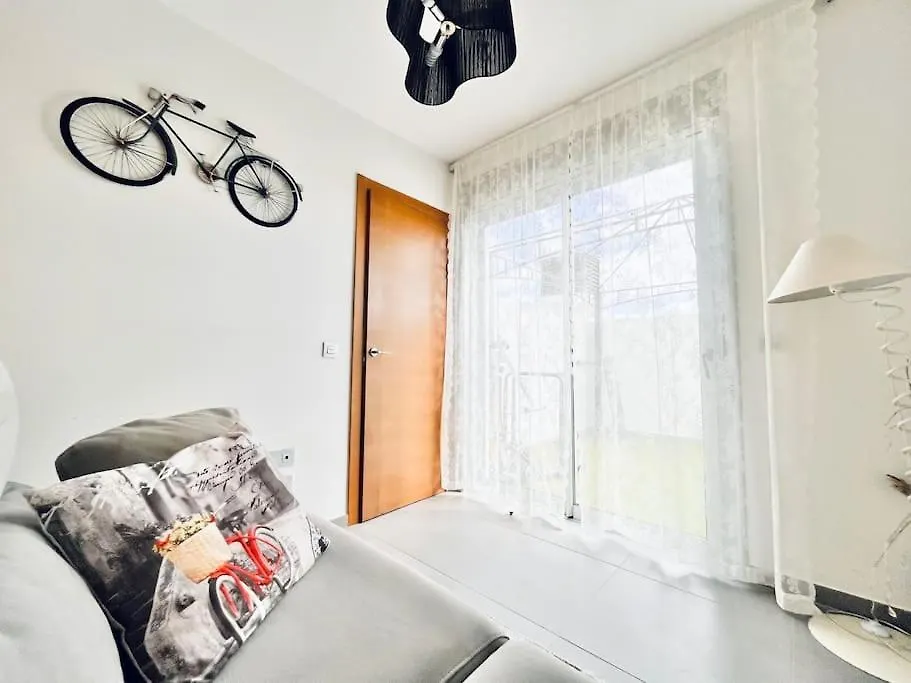 Sea View 2-Bedrooms Apartment Ла-Техита