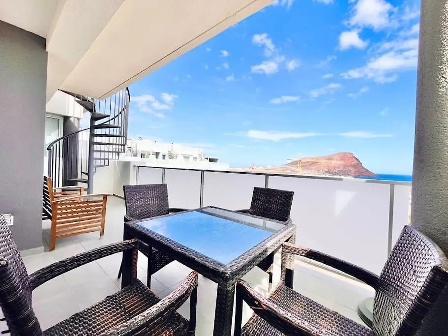 Sea View 2-Bedrooms Apartment Ла-Техита