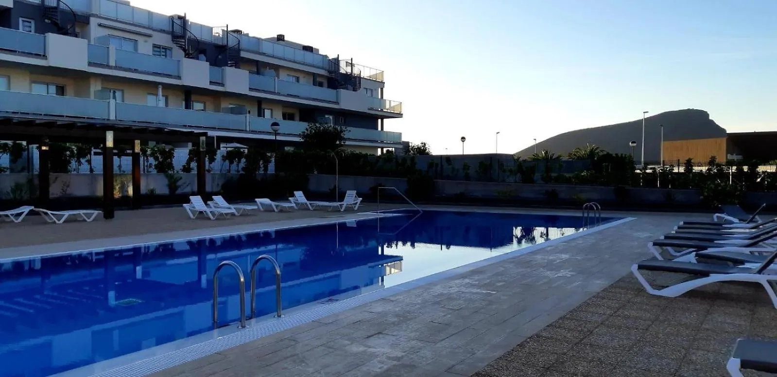 Sea View 2-Bedrooms Apartment Ла-Техита